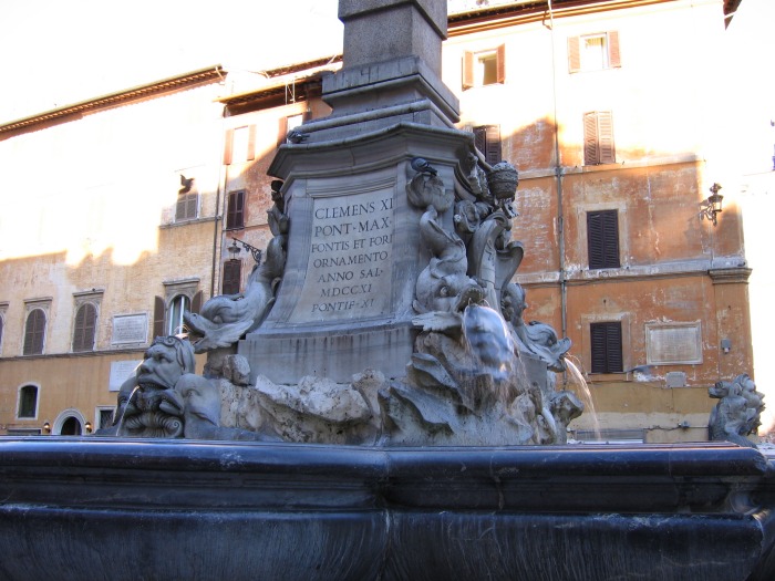 Brunnen bei Pantheon