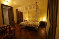 Ancient Romance B&B